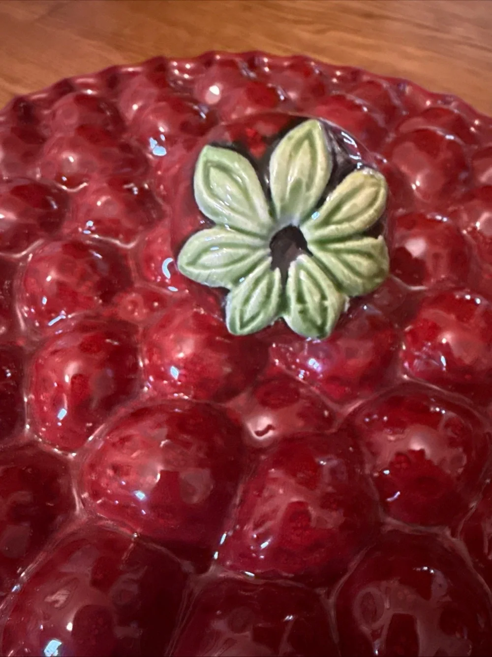 Red Ceramic Pie Dish with Green Leaf Knob Lid
